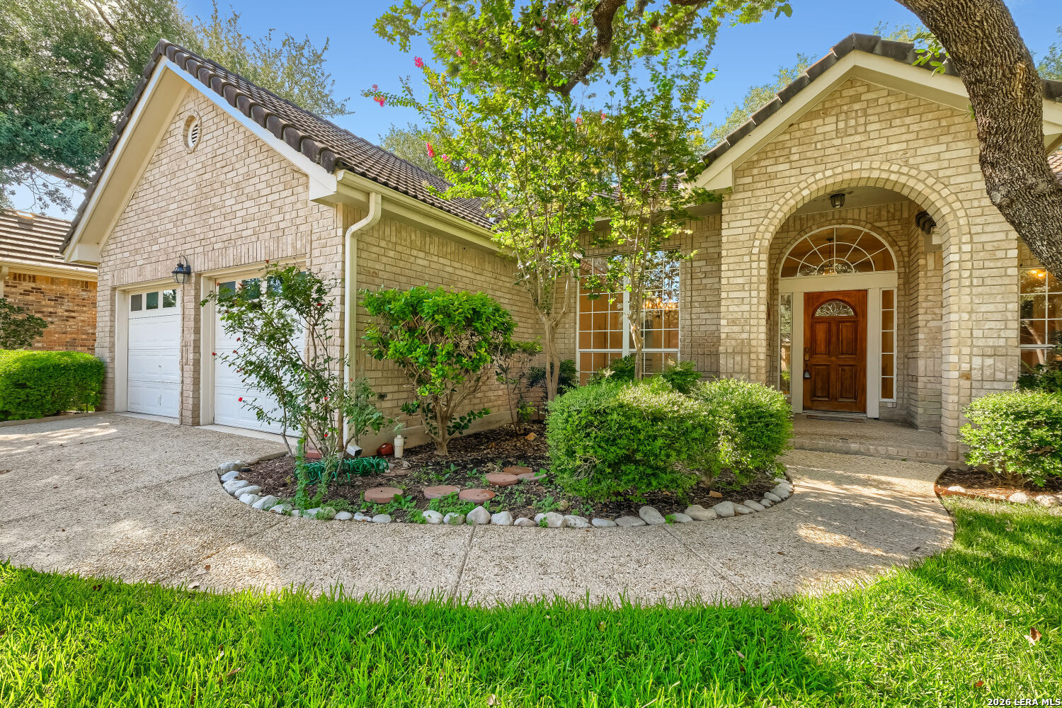 15634 Mission Crst