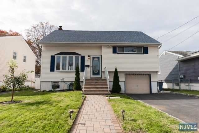 11 Lorraine Drive
