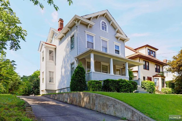 79-81 Aycrigg Avenue