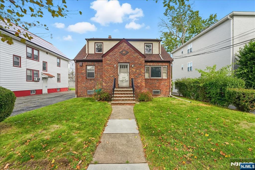 116 Howard Avenue