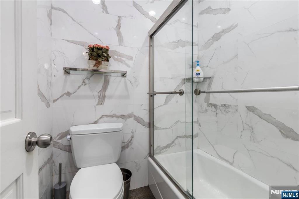 116 Westervelt Place