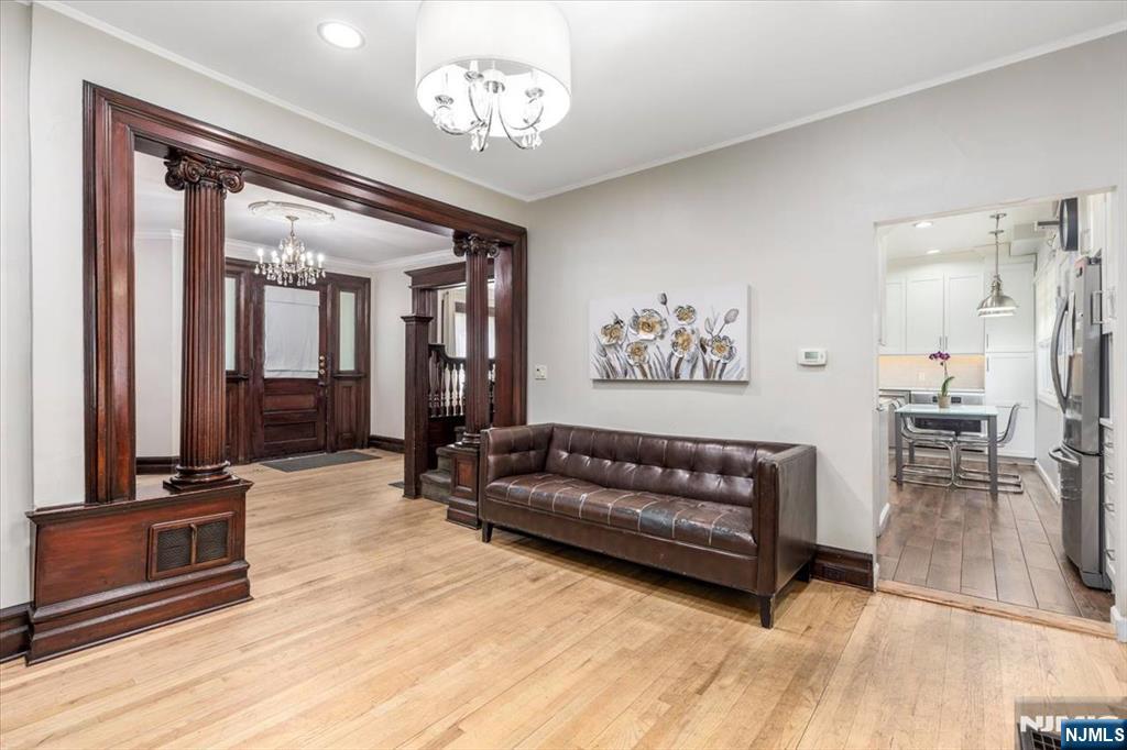 116 Westervelt Place