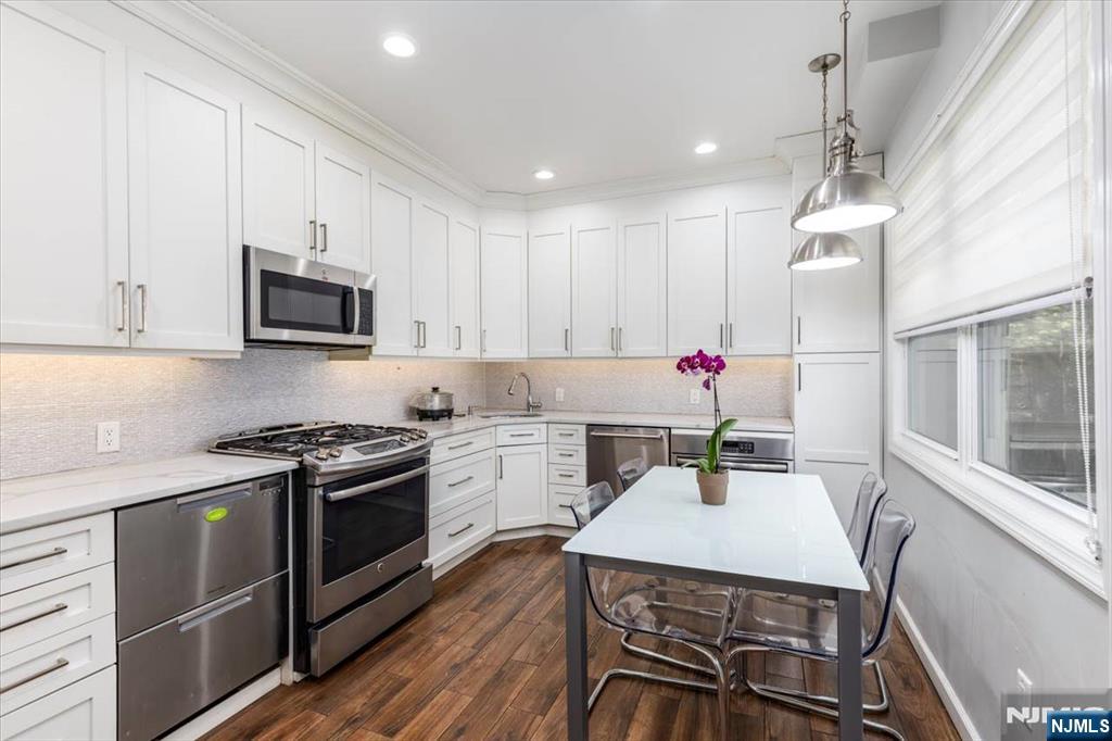 116 Westervelt Place