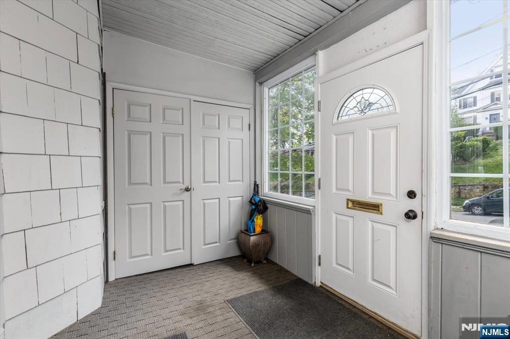 116 Westervelt Place