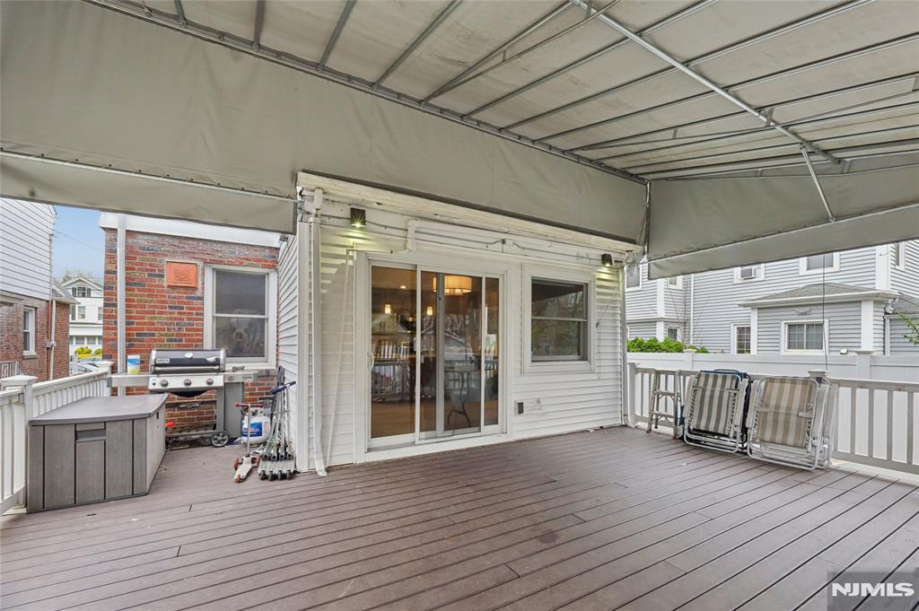 115 Lafayette Avenue