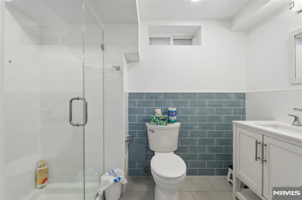 115 Lafayette Avenue