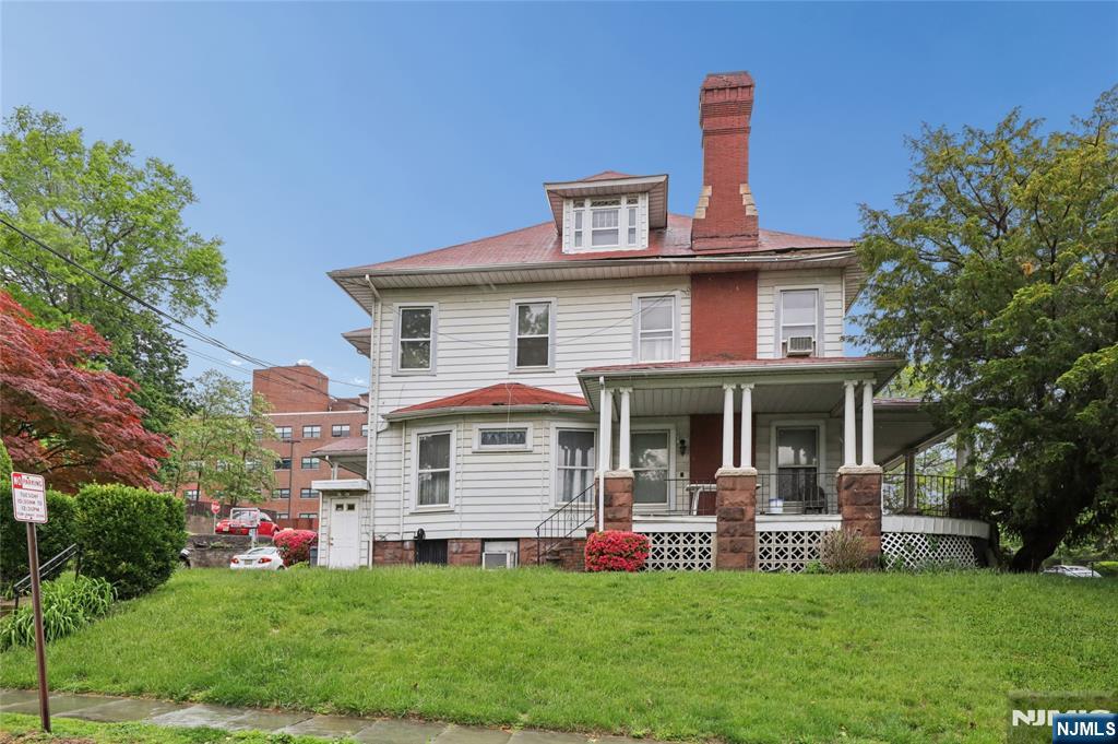 139 Aycrigg Avenue