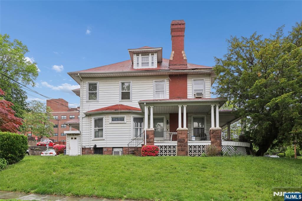 139 Aycrigg Avenue