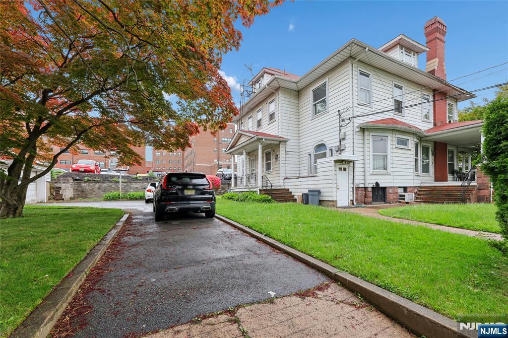 139 Aycrigg Avenue