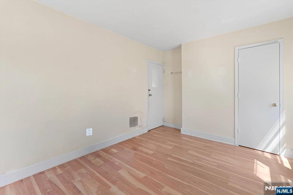 322 Kaplan Avenue