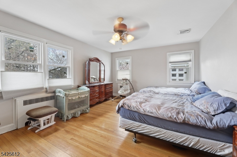 115 Lafayette Ave