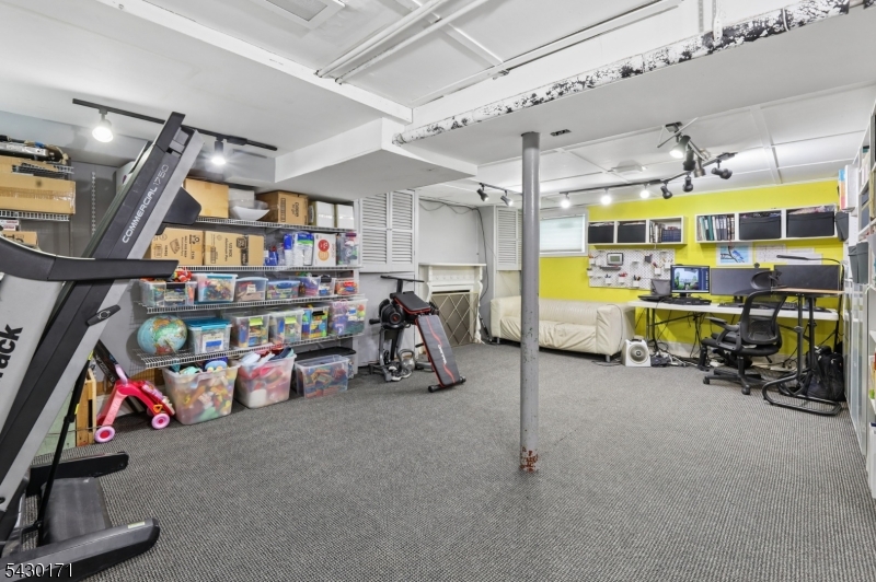 145 Terhune Ave