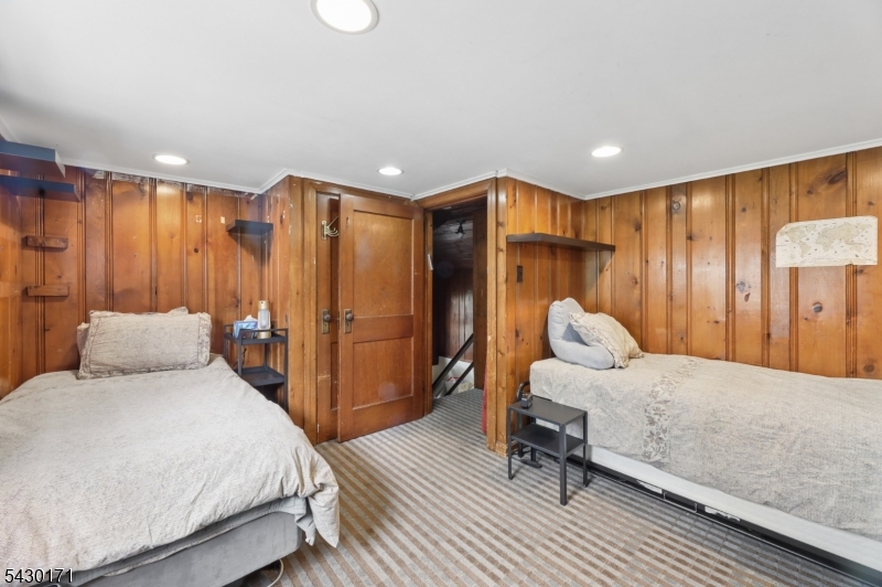 145 Terhune Ave