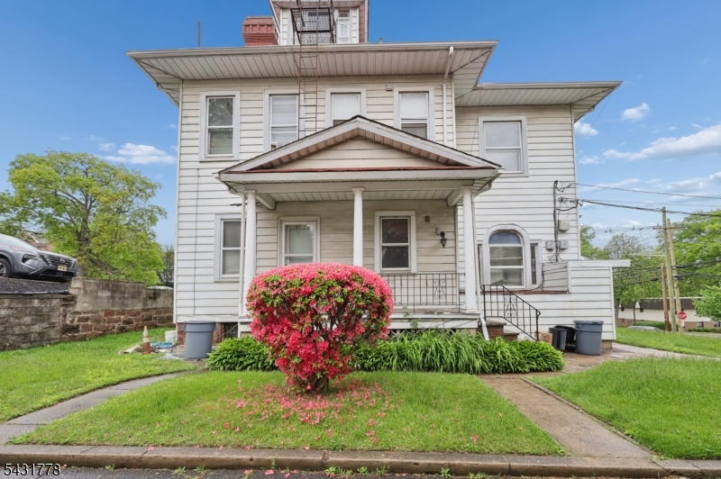 141 Aycrigg Ave