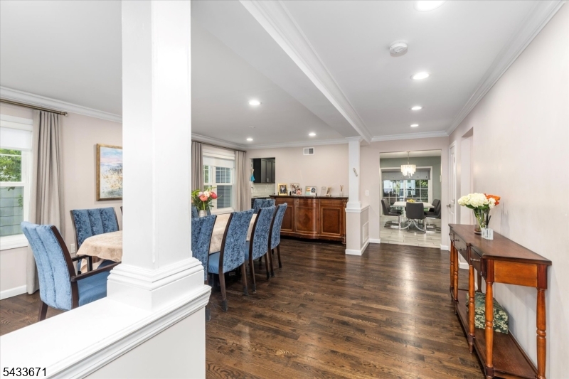 128 Edgewood Ave
