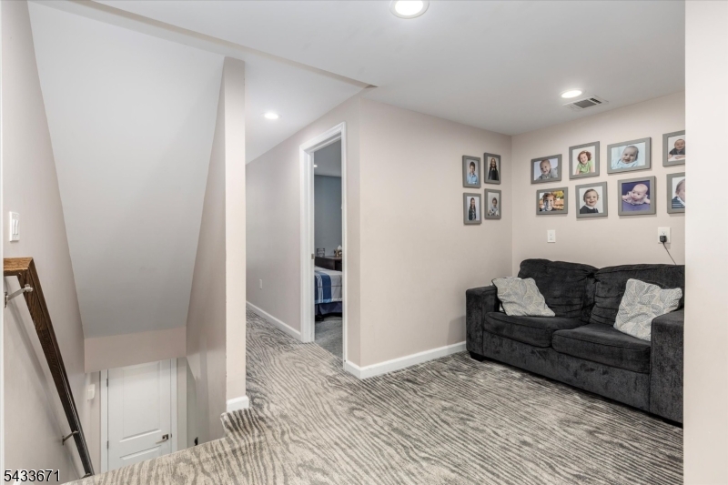 128 Edgewood Ave