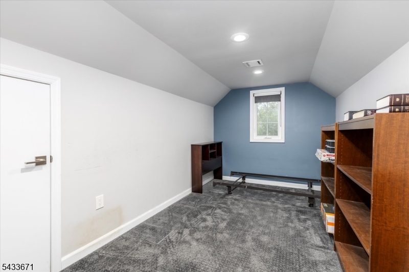 128 Edgewood Ave