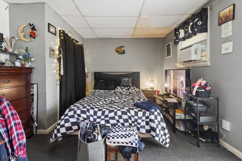 604 Van Houten Ave