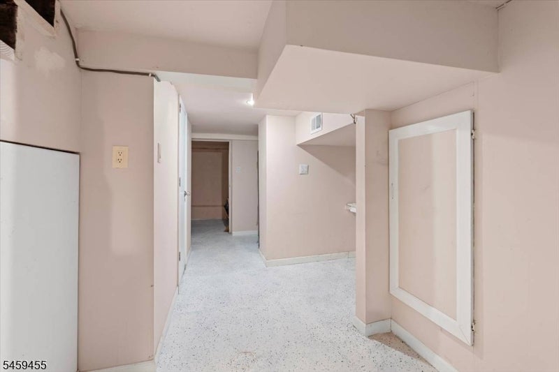 322 Kaplan Ave