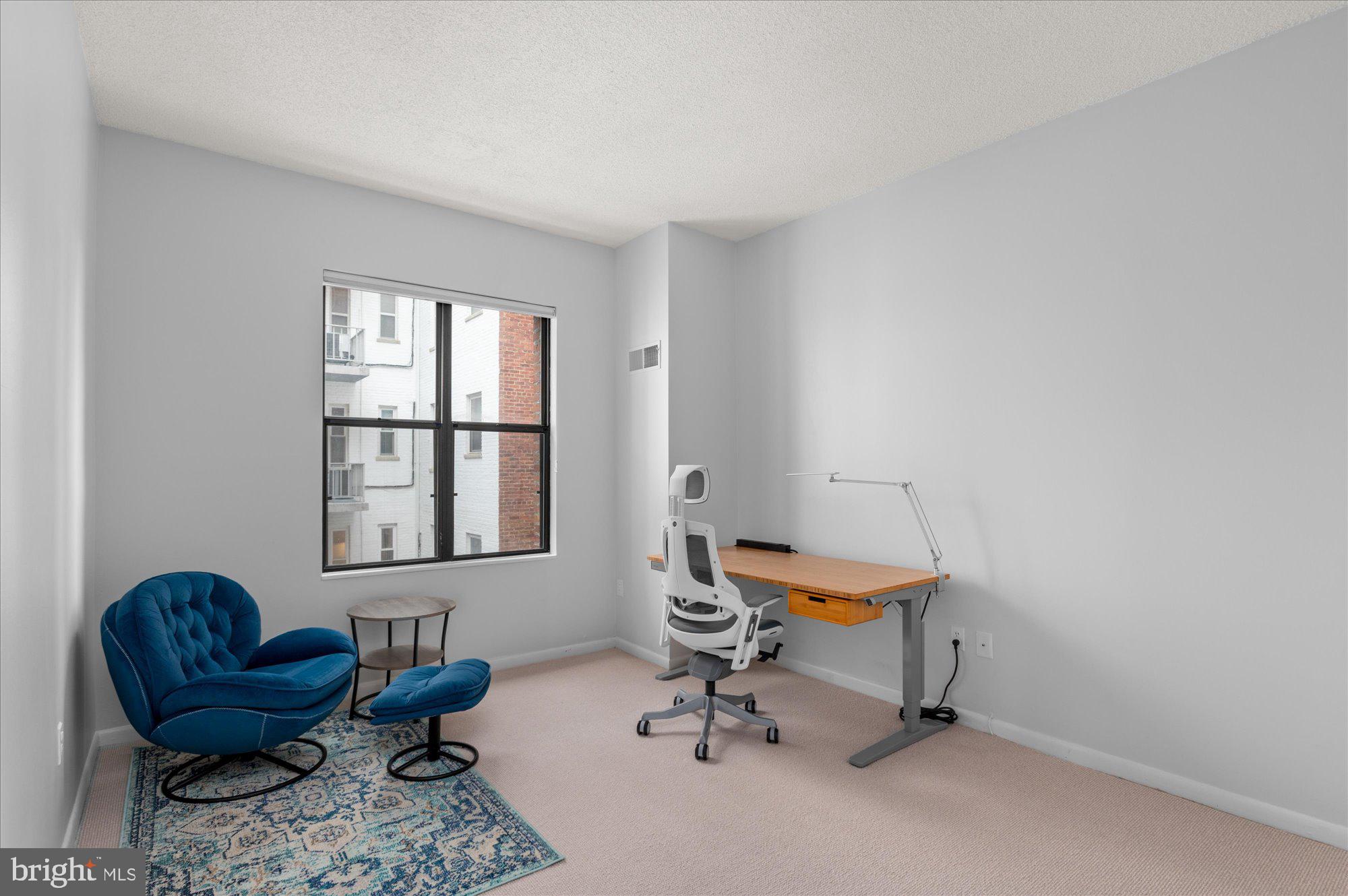 2123 CALIFORNIA ST NW #D4