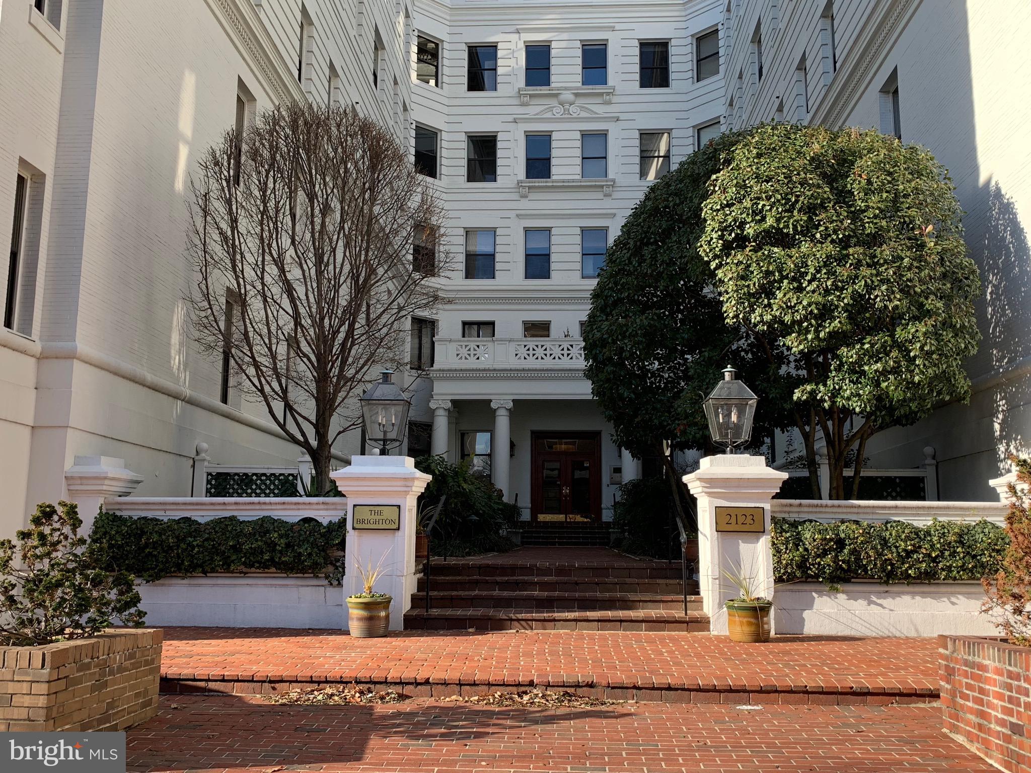 2123 CALIFORNIA ST NW #D4