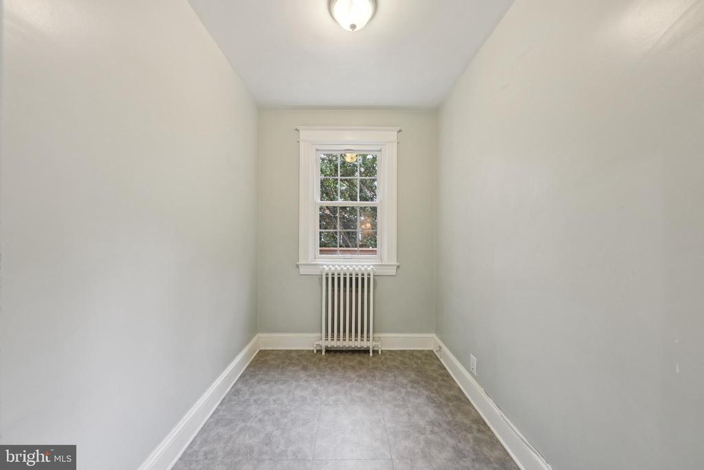 5532 30TH PLACE NW