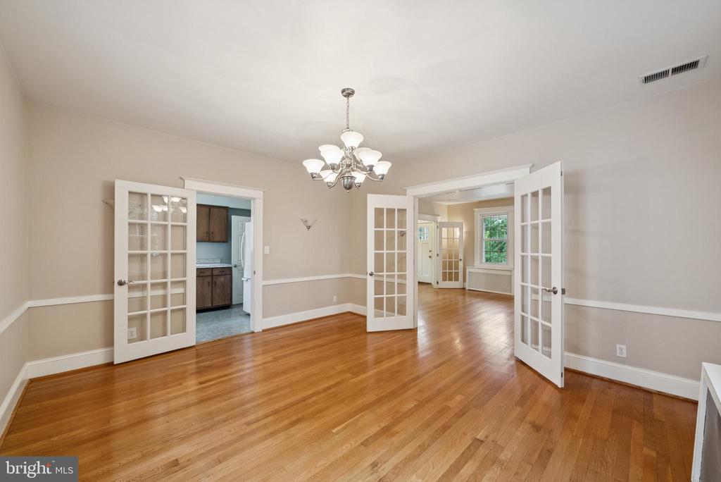 5532 30TH PLACE NW