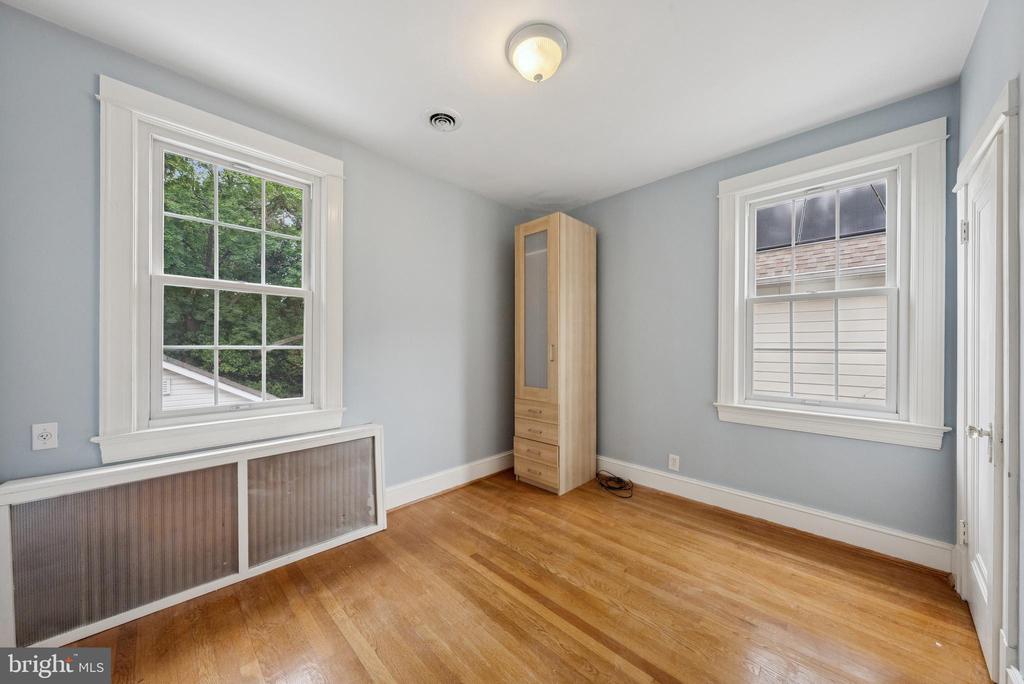 5532 30TH PLACE NW