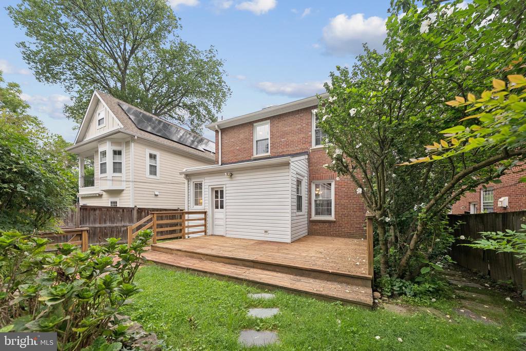 5532 30TH PLACE NW