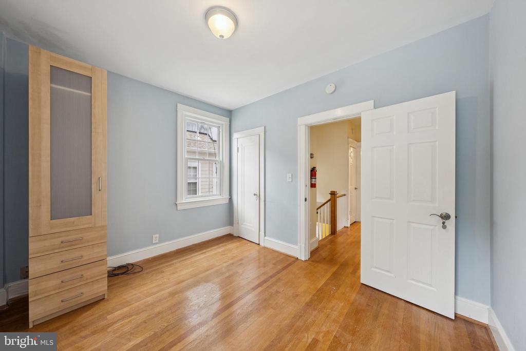 5532 30TH PLACE NW