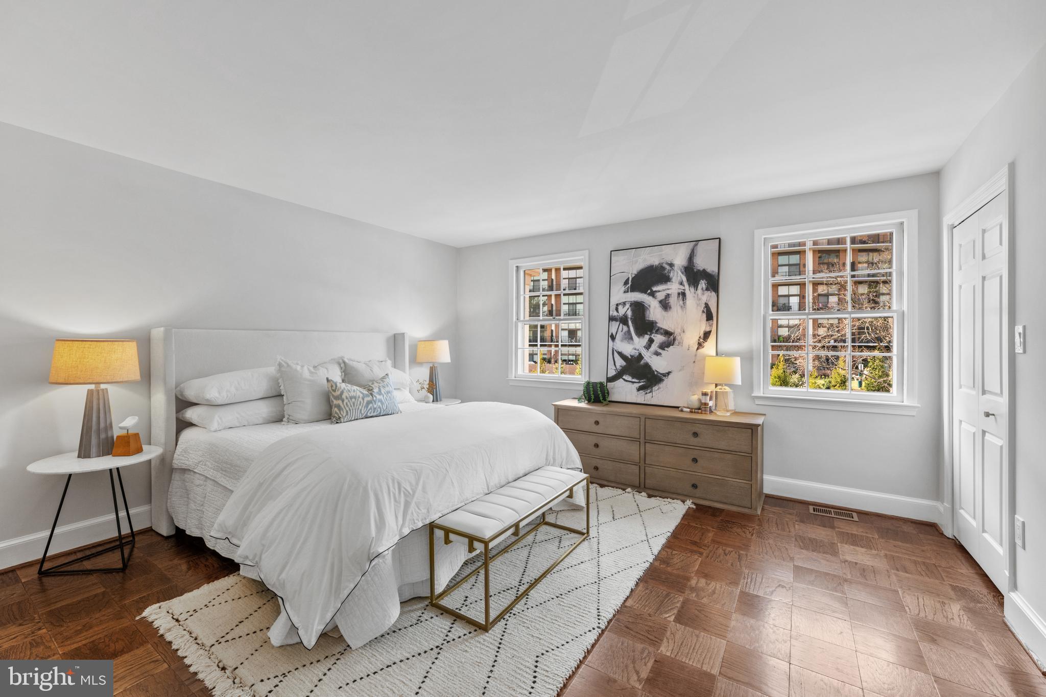 3265 Sutton Pl NW #B