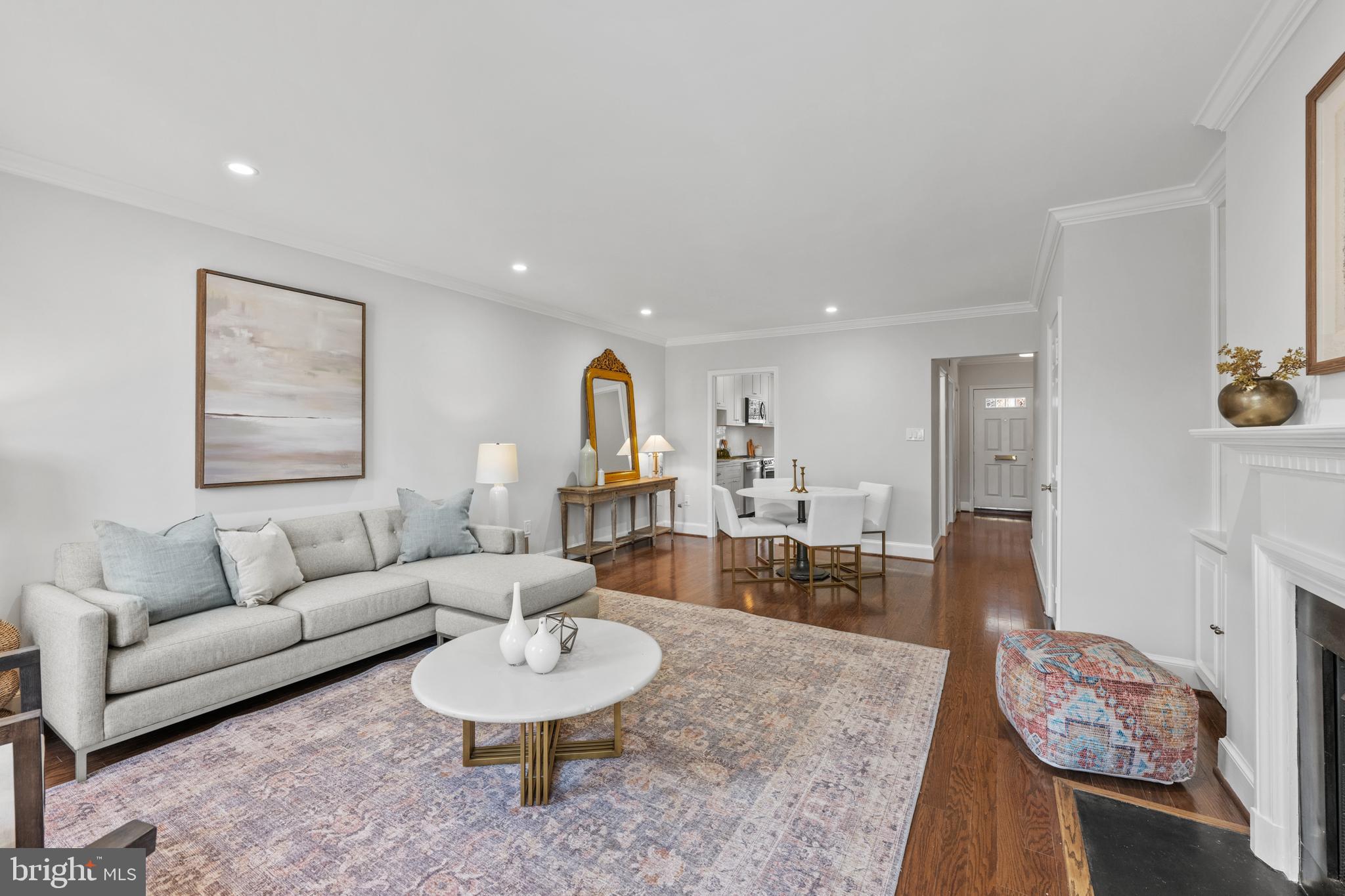 3265 Sutton Pl NW #B