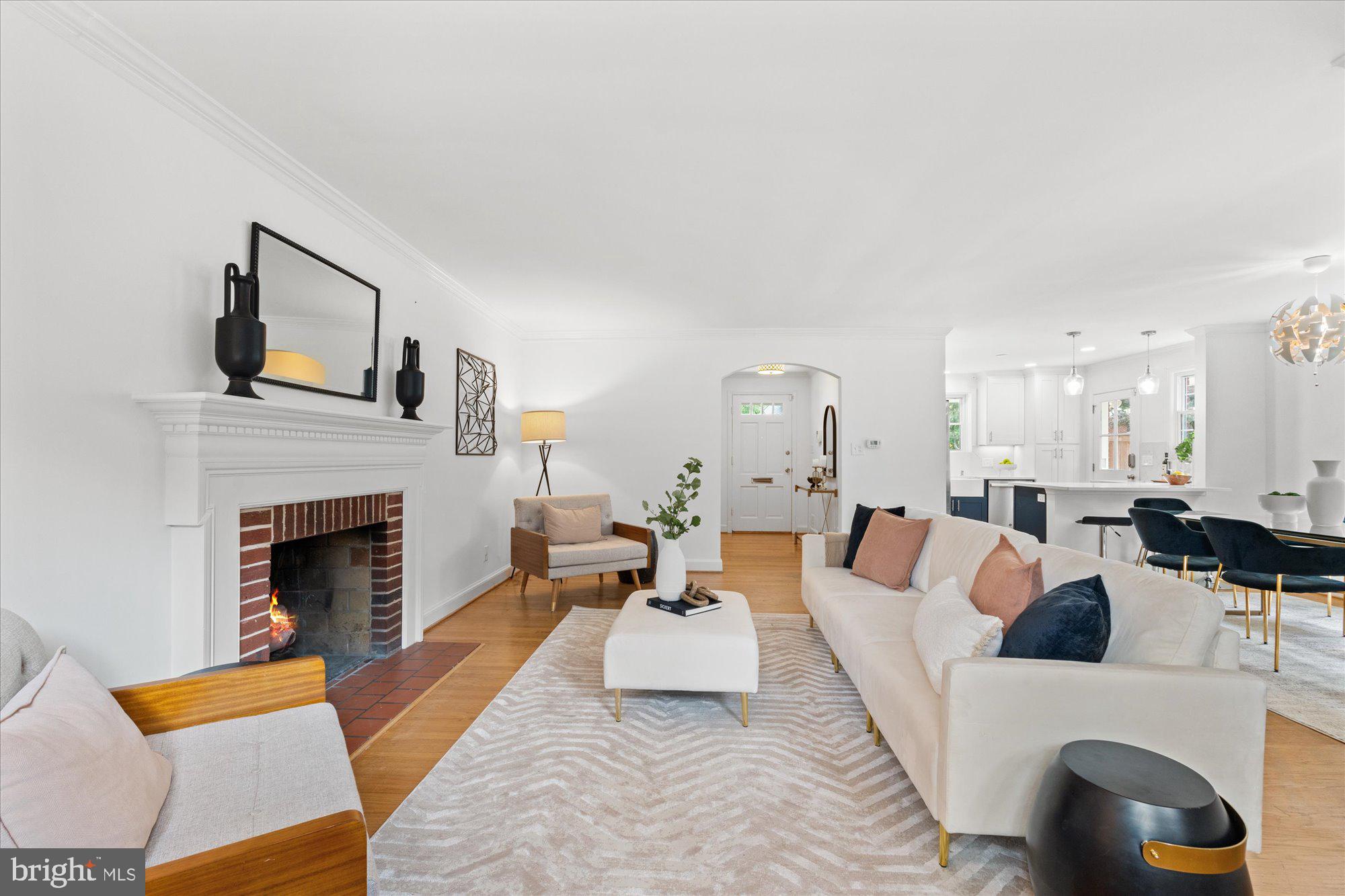 4422 Springdale St NW