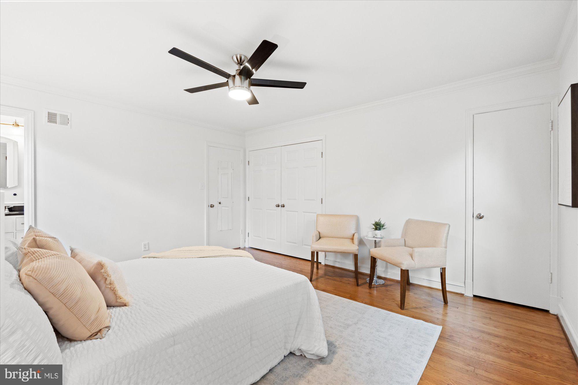 4422 Springdale St NW