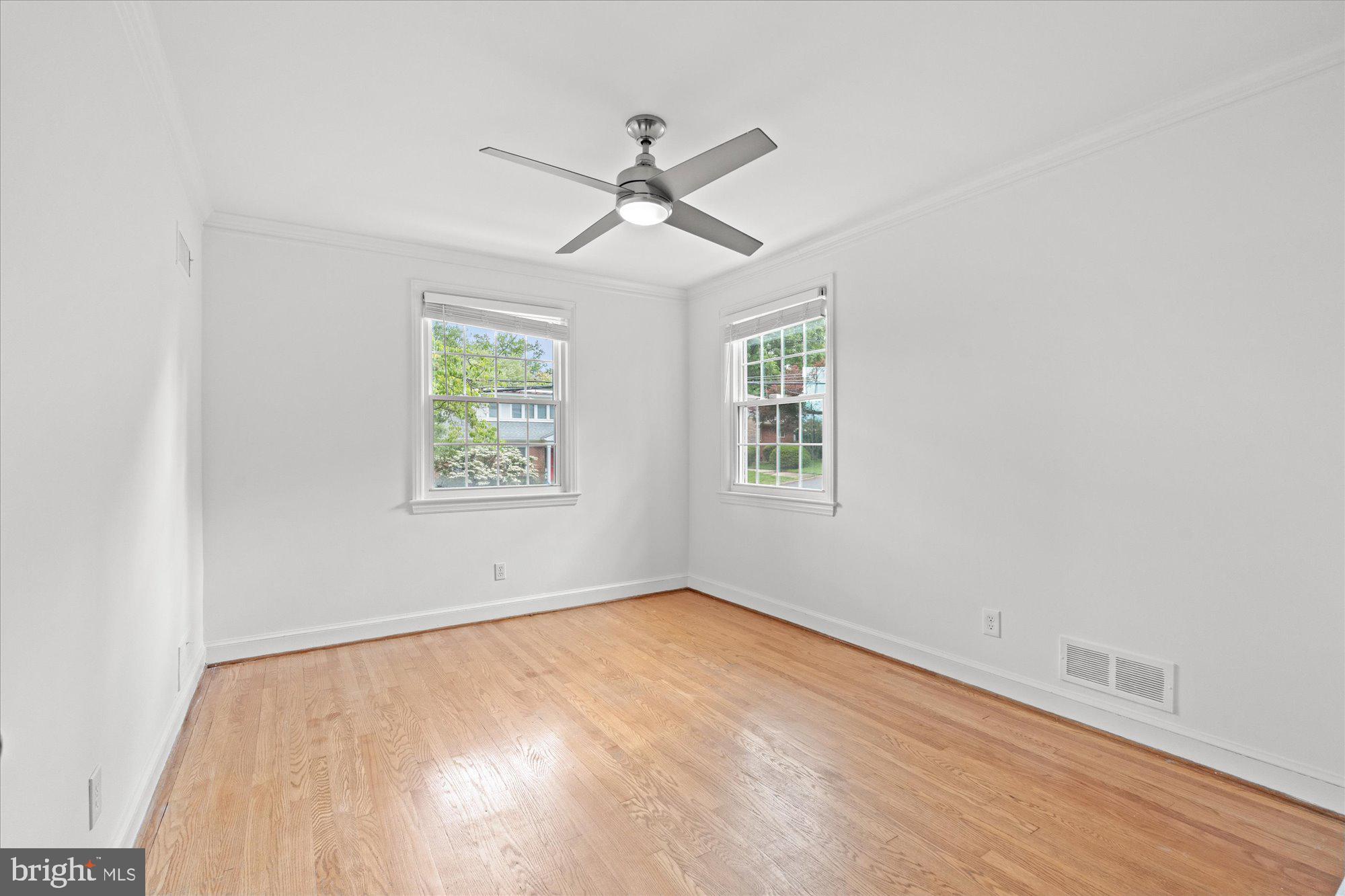 4422 Springdale St NW