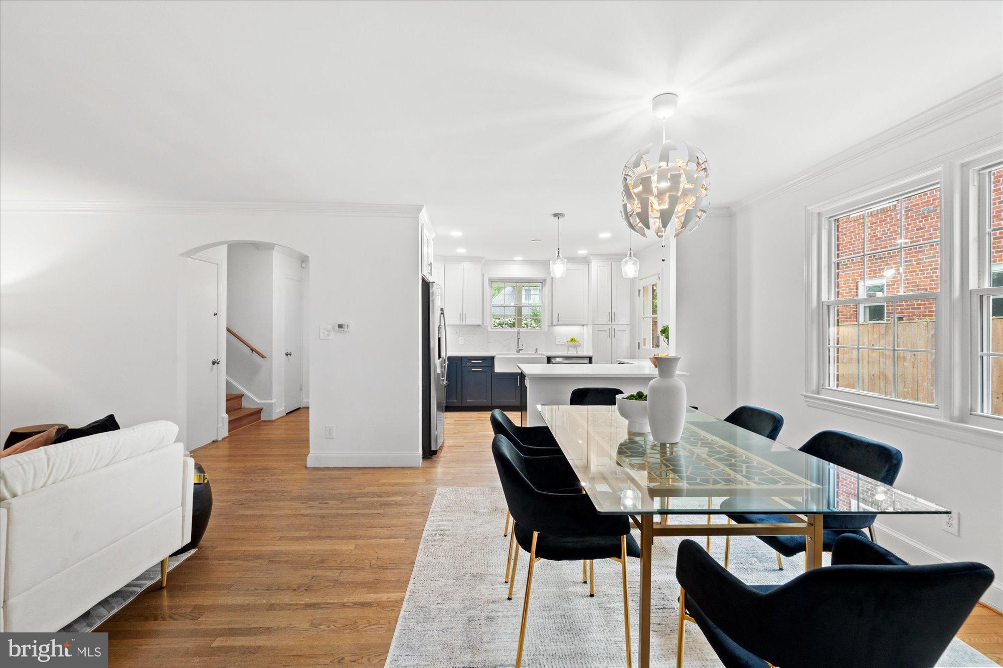 4422 Springdale St NW