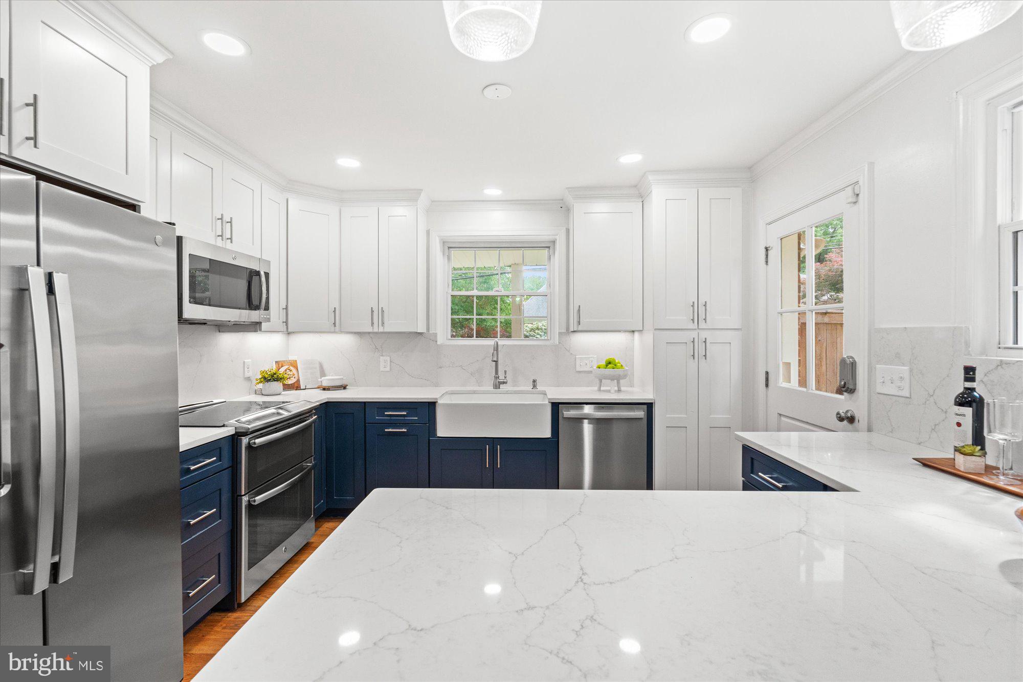 4422 Springdale St NW