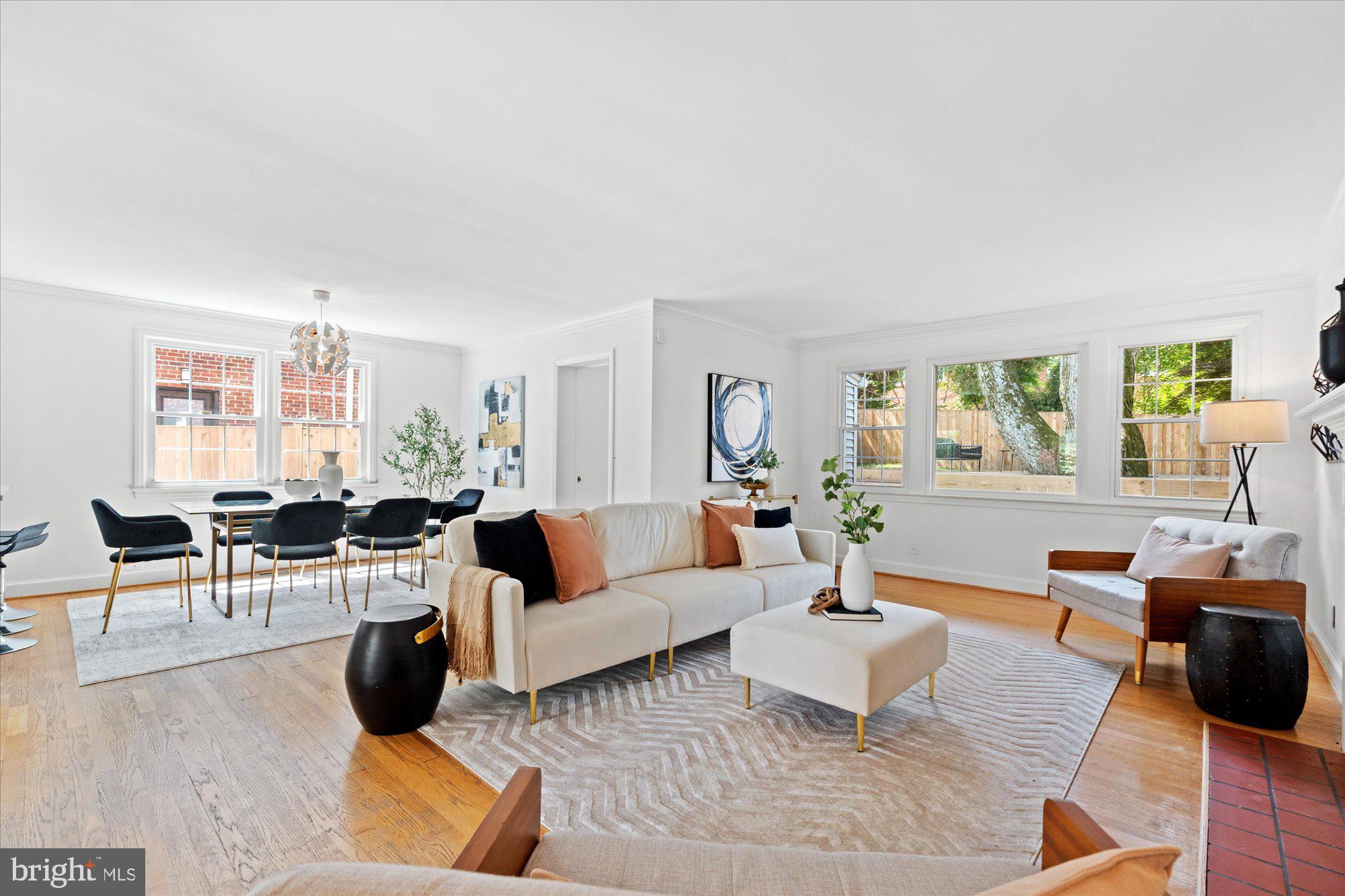 4422 Springdale St NW