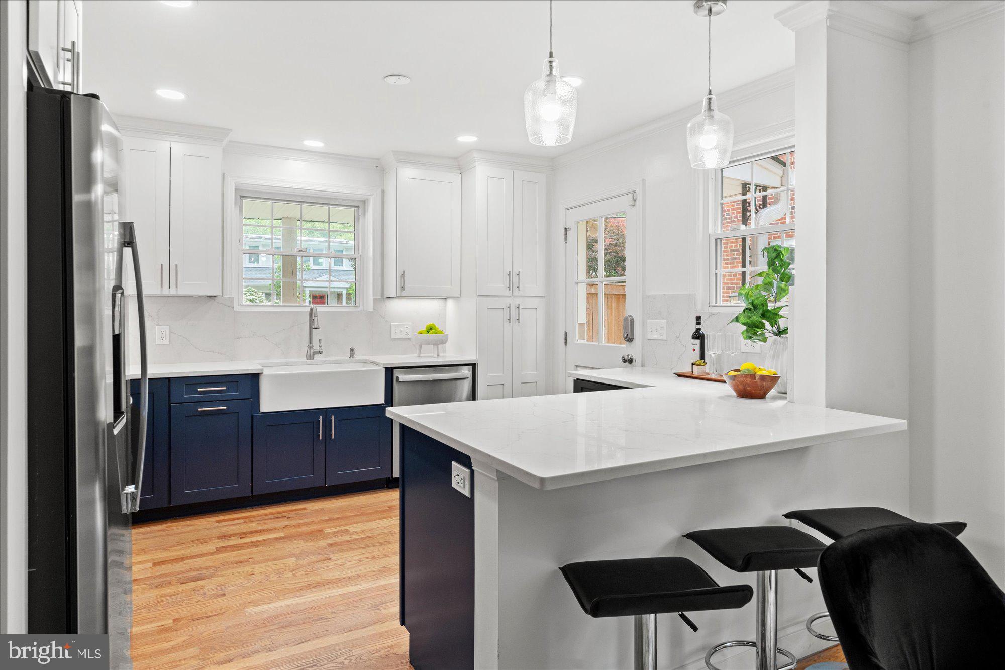 4422 Springdale St NW