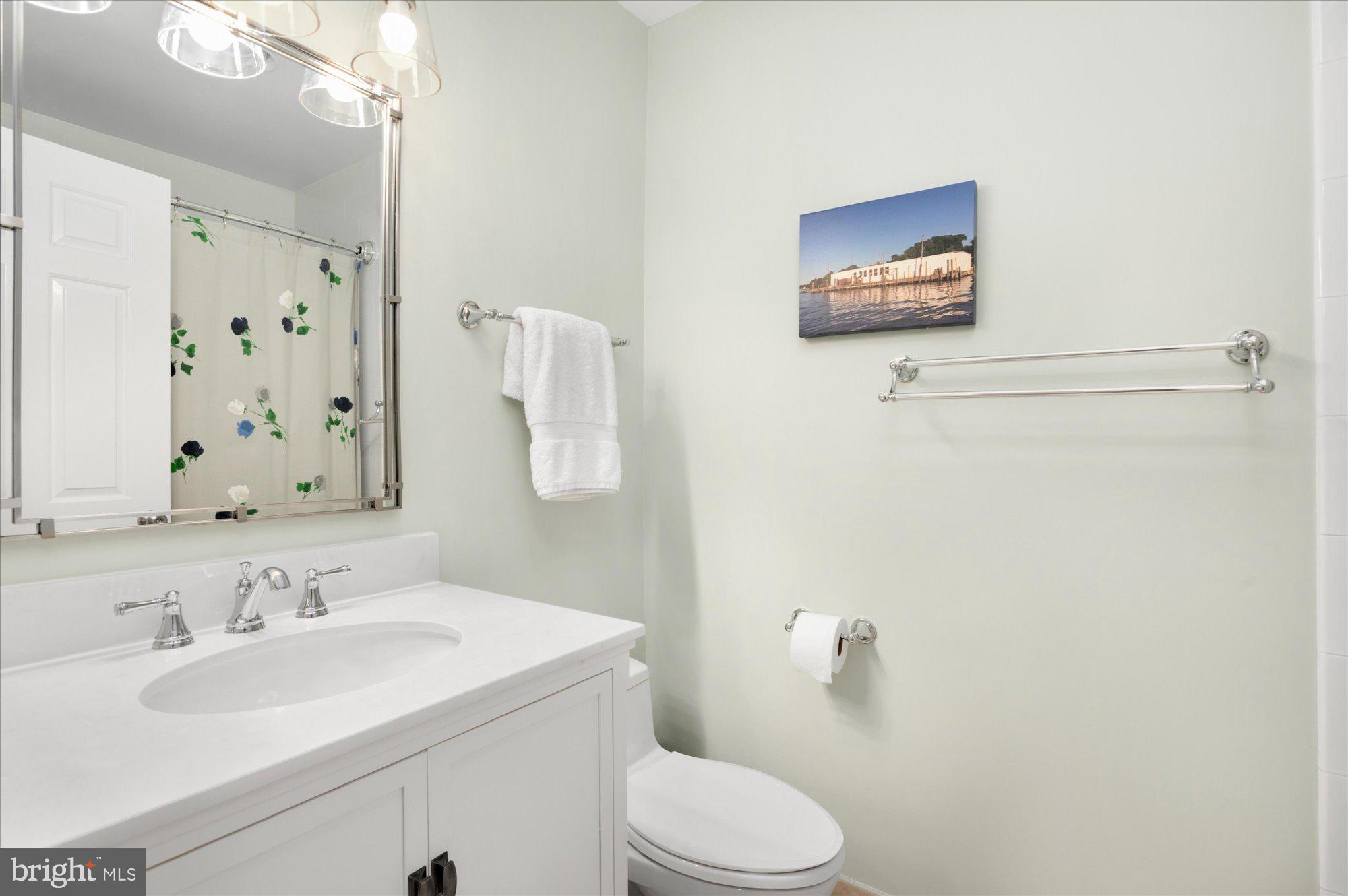 3277 Sutton Pl NW #C