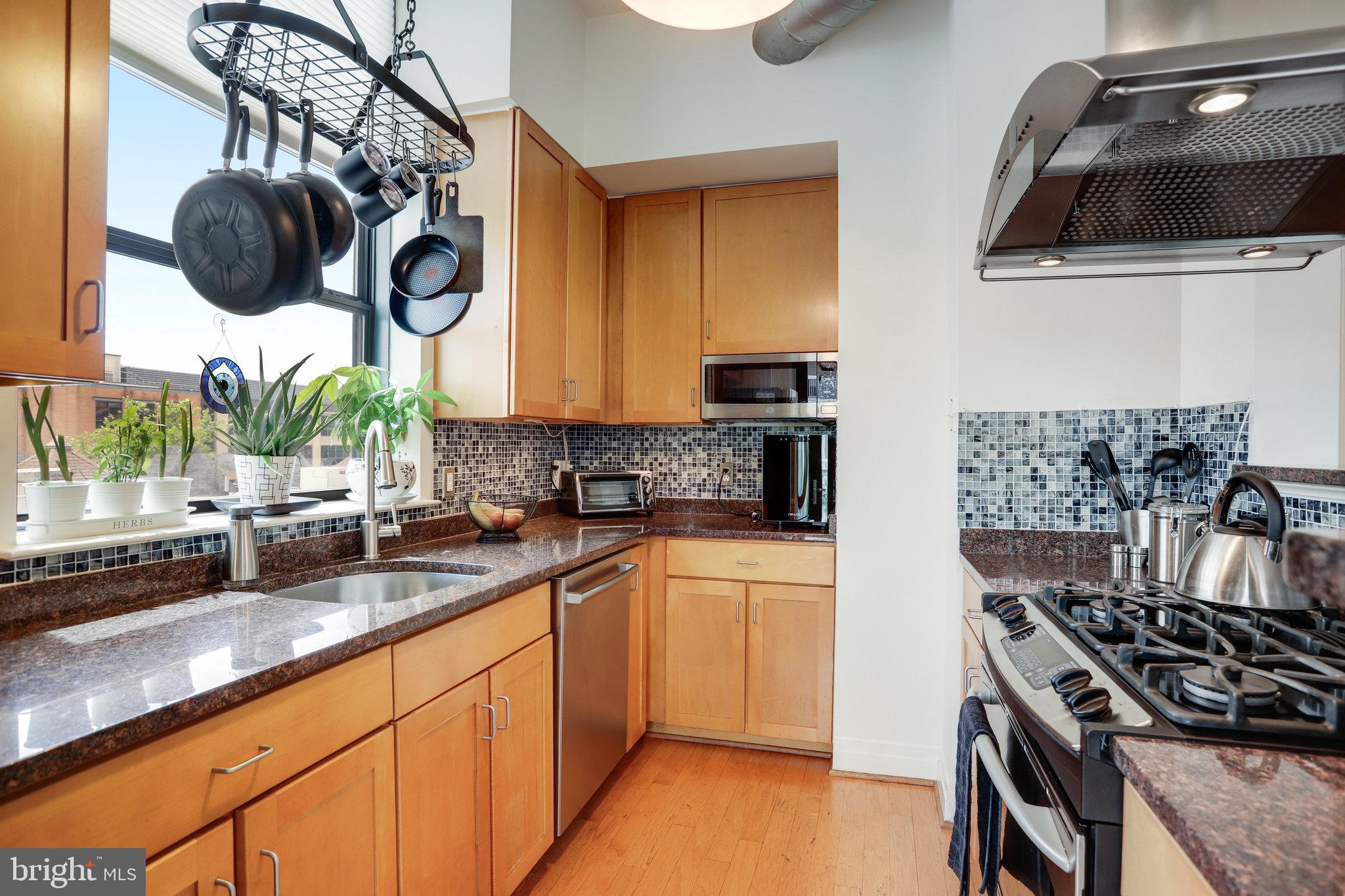 2020 12th St NW #313