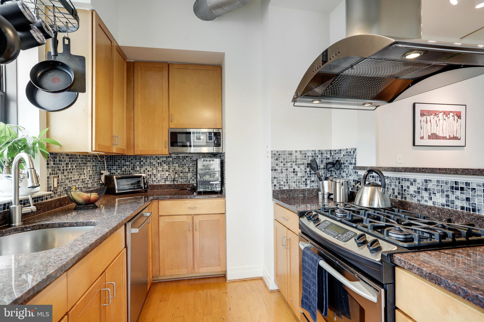 2020 12th St NW #313