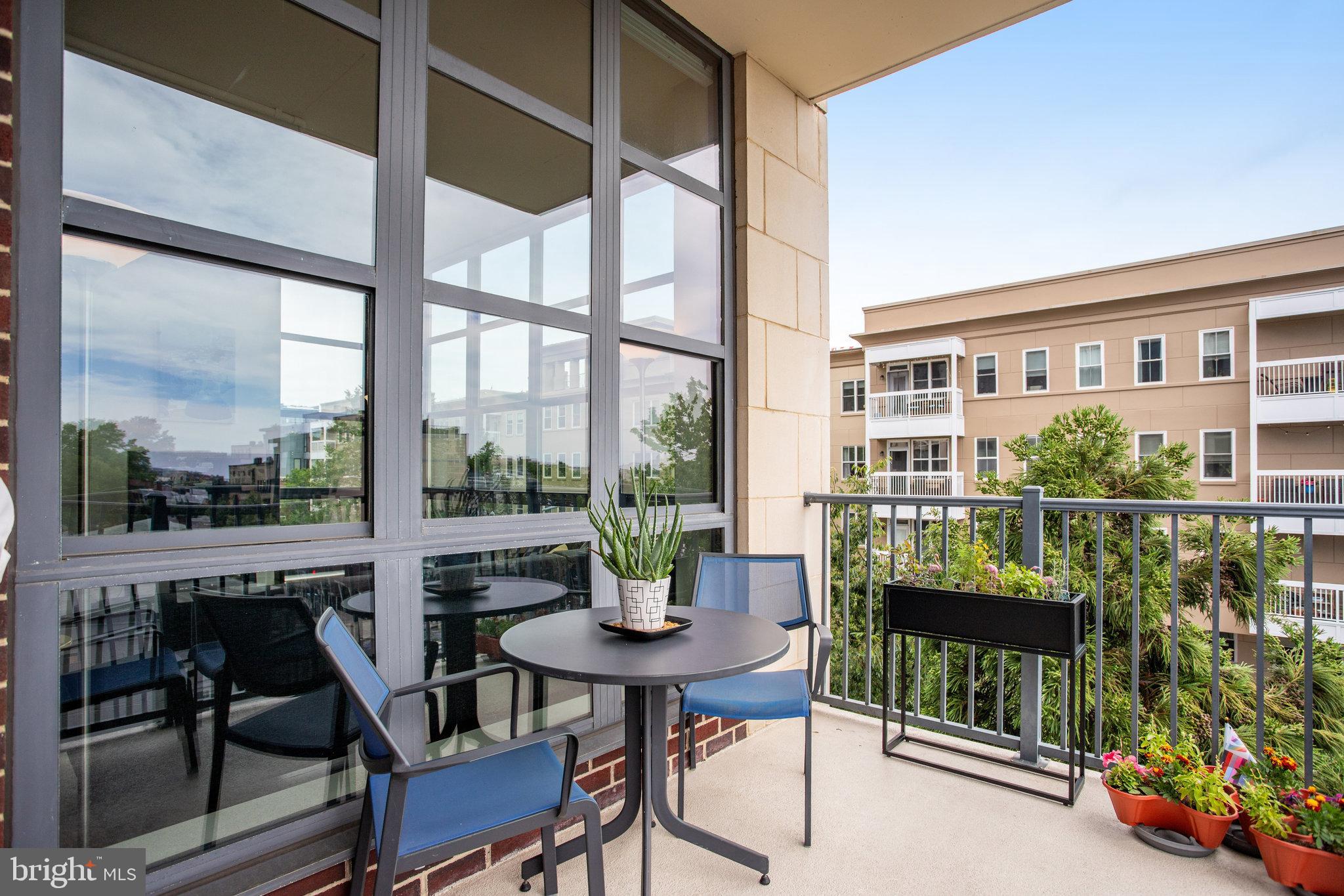 2020 12th St NW #313