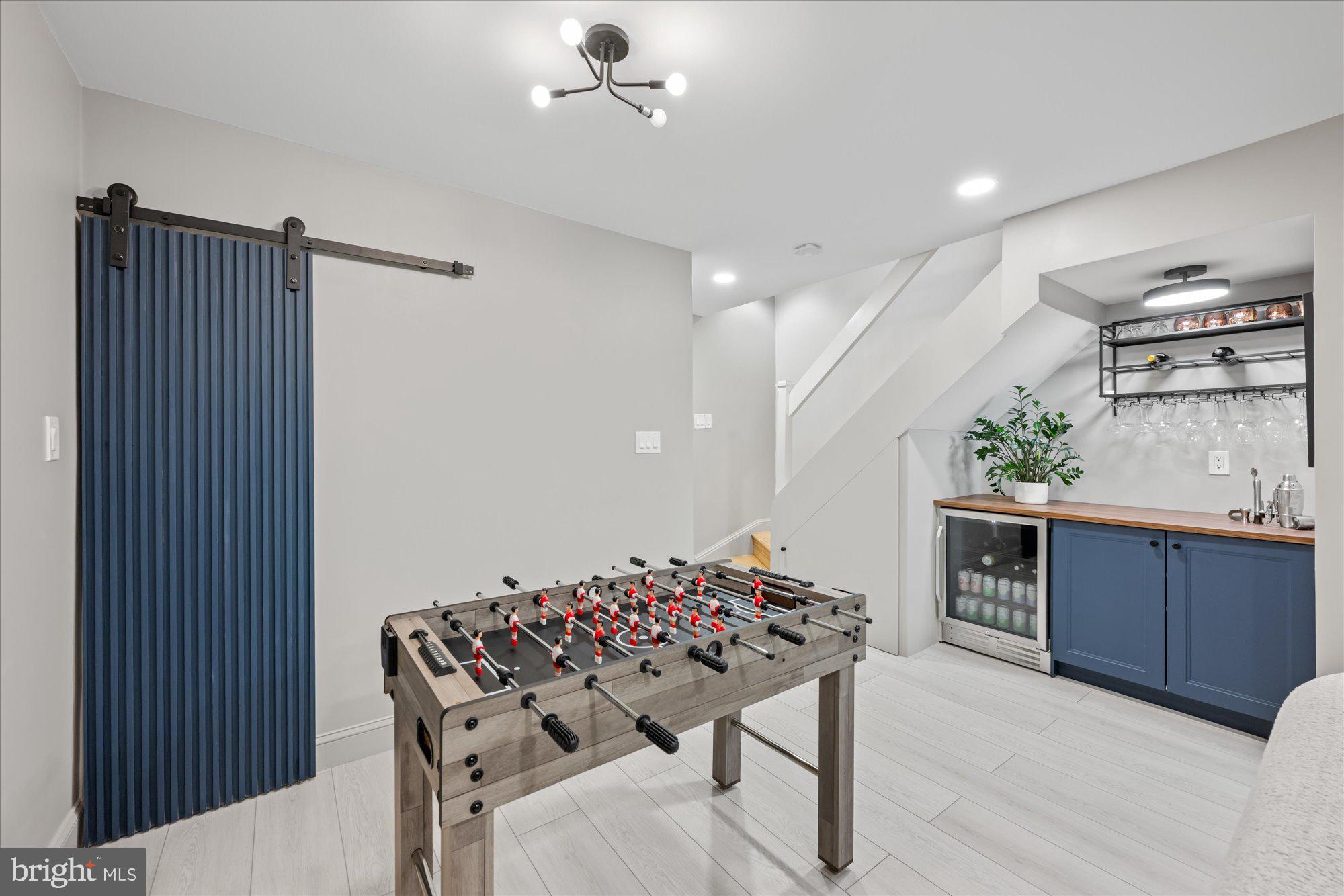 4357 Embassy Park Dr NW