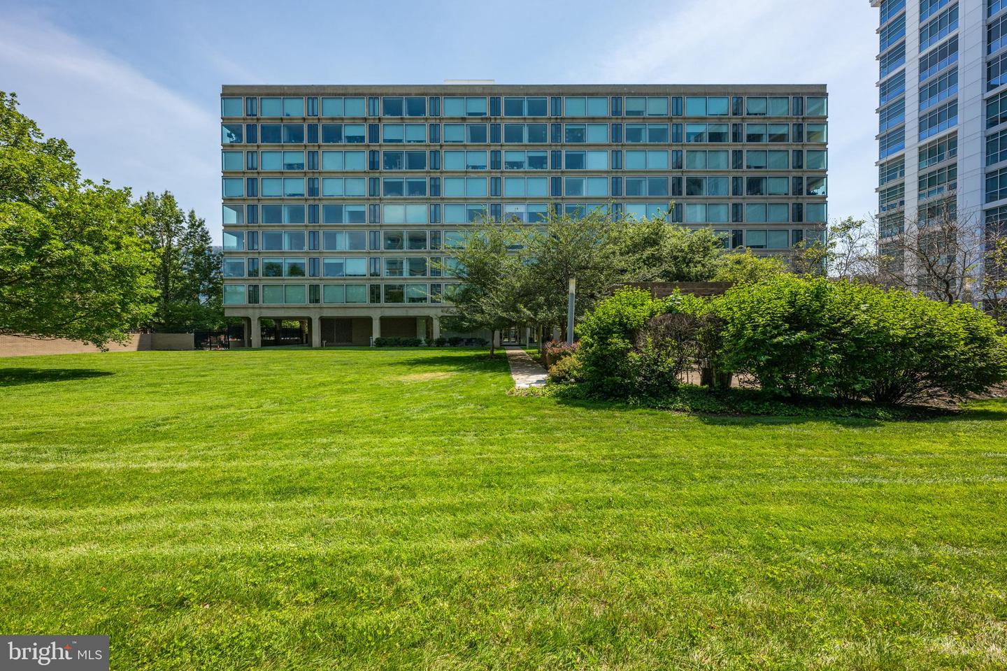 1101 3rd St SW #315