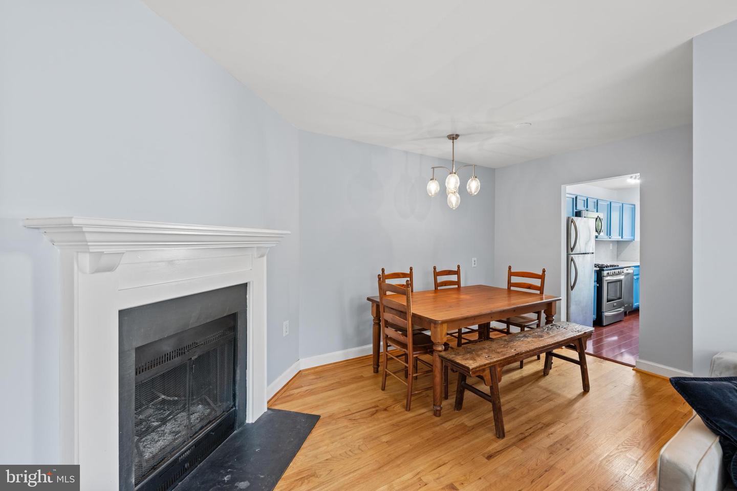 3819 Davis Pl NW #4