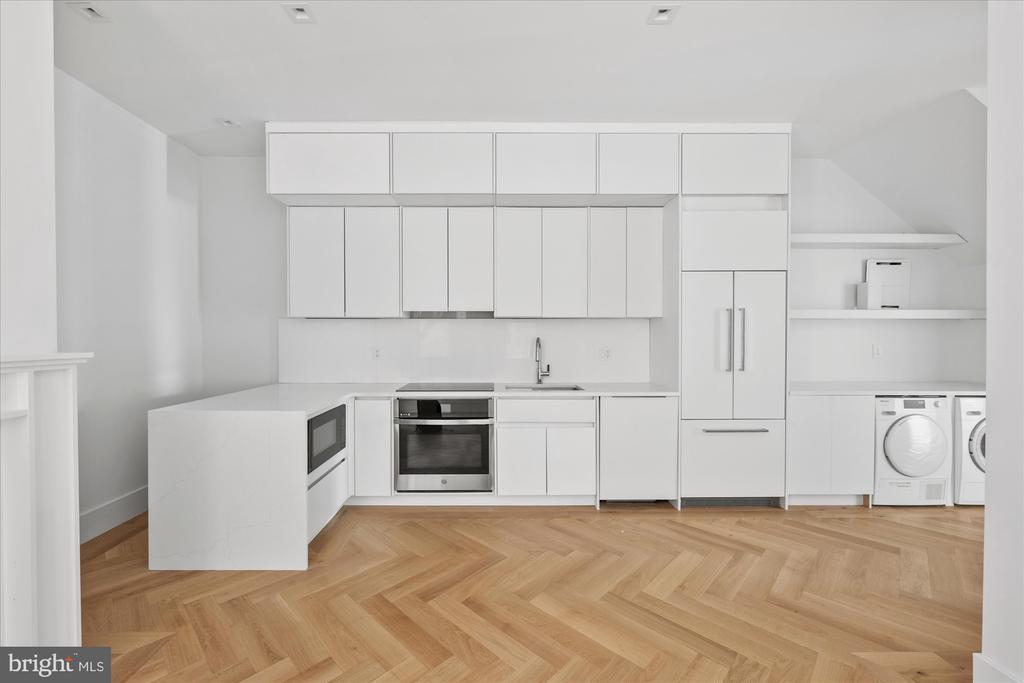 3336 P STREET NW #2