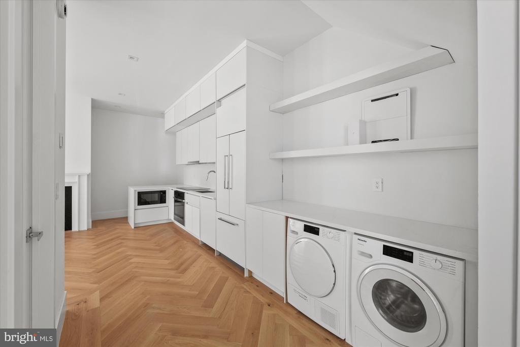 3336 P STREET NW #2