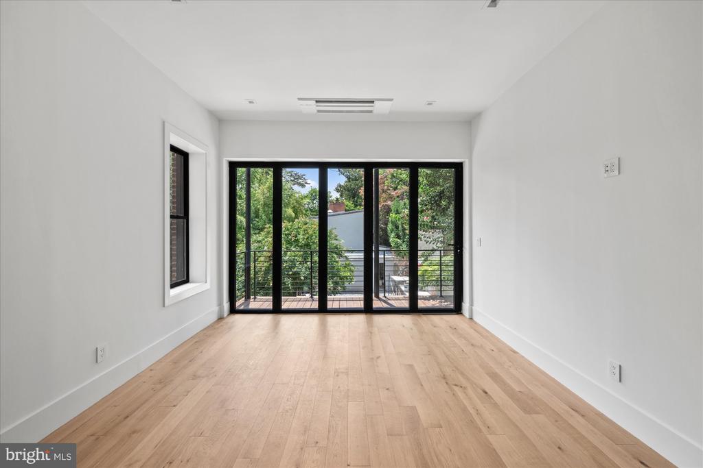 3336 P STREET NW #2