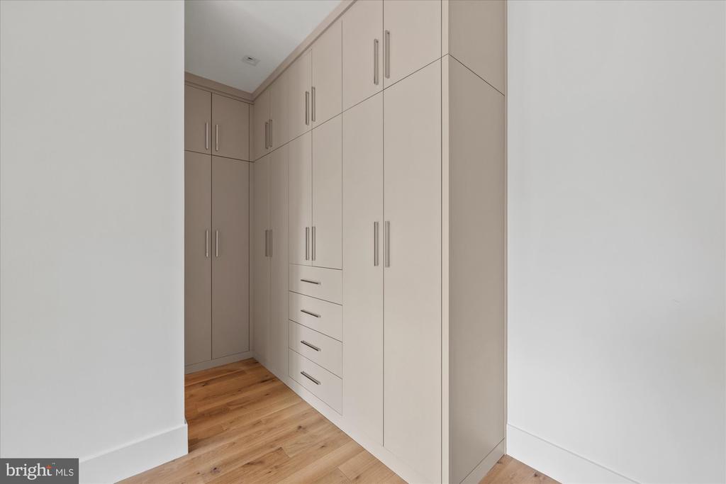 3336 P STREET NW #2